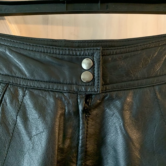 Sold❣️Vintage Leather Pencil Skirt - Picture 5 of 8